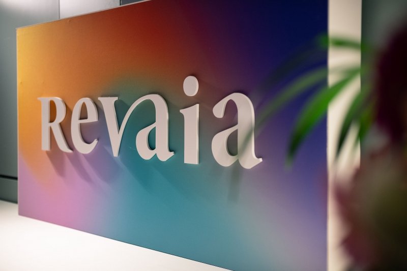 © Revaia
