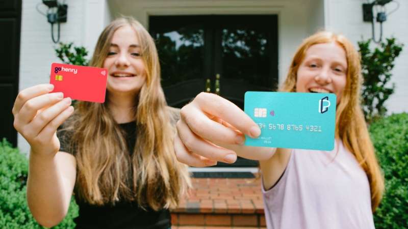 © GoHenry, Pixpay