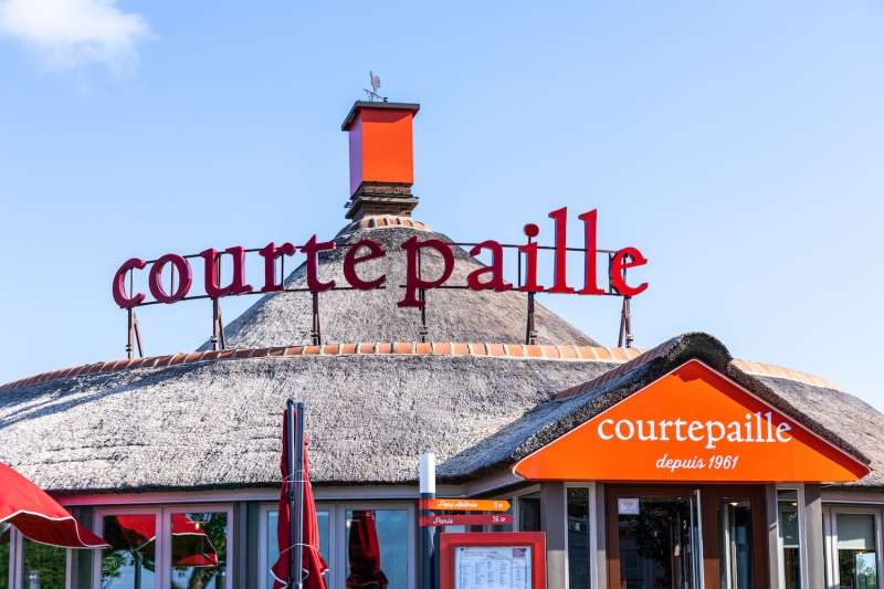 © Courtepaille