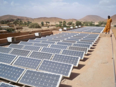 Panneaux photovolta&iuml;ques en Alg&eacute;rie - &copy;flickr.com