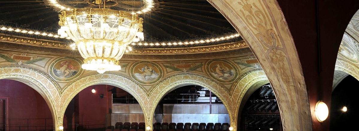 Th&eacute;&acirc;tre du Ch&acirc;telet &agrave; Paris &copy; Betom