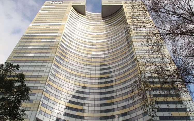 La tour Eqho &agrave; La D&eacute;fense. 