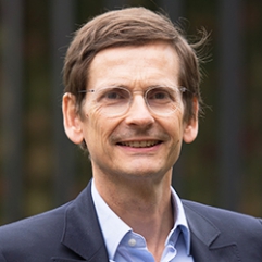 Arnaud Sergent, LEK